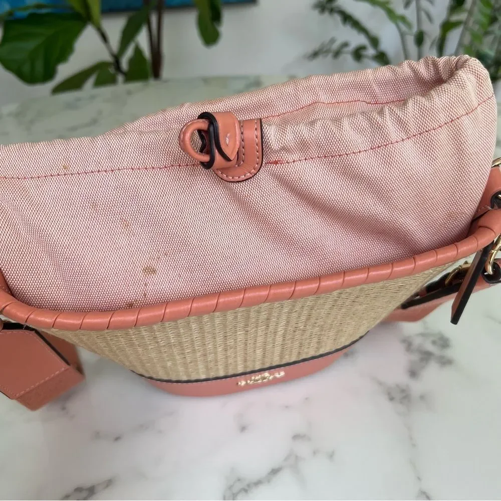 COACH Woven Straw Bucket Bag Crossbody F72707 Natural Light Coral Leather Gold